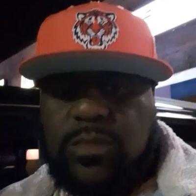 bignuk27's profile picture. 