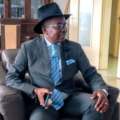 NtongoYannic's profile picture. Pragmatique et realiste