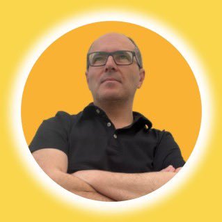 Busco la millor forma d'aplicar el màrqueting i la publicitat a les PIMEs. Passió pel periodisme, la comunicació i el màrqueting digital