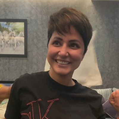 diehard fan of Hinakhan💛💚💙..... Hinaholics Forever 😍❤️😍 @eyehinakhan is my Jaan😘😘 #CSK supporter 🤘🤘Maate @shenazO506 ❤️🙏