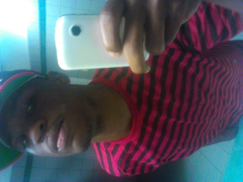 greenoaks435's profile picture. Very ambitious individual lookin for a friend or two to chat with. Im very sweet,very athletic,and a juco athlete. My only downfall: im 5'8 lol