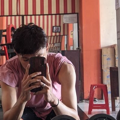 bypeach13's profile picture. PISCES 20 / B / 165 / 50 PENGEN DICINTAI SECARA UGAL