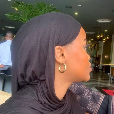 k_u_b_r_a_h's profile picture. Feminist | Product designer