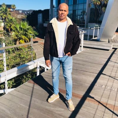 IT Administrator 💻. The only Newcastle United FC ⚽Fan I know in Sauta. Used to be a Kaizer Chiefs❌ fan.