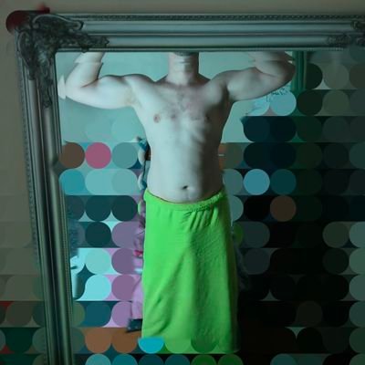 37 year old, STRAIGHT guy. No minors! Only 18+ preferably 25+