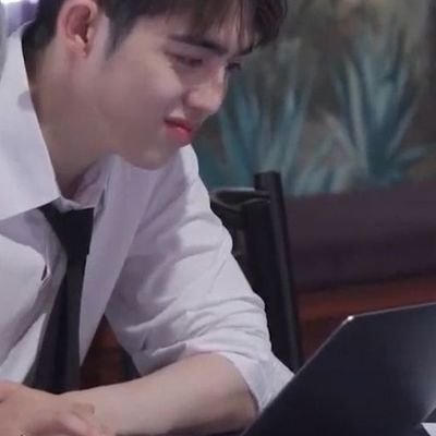 author au 𐔌՞. .՞𐦯 BP enthusiast ── .✦⋆˚࿔
🩷🩷
