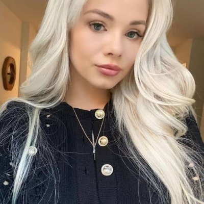 JessicaJam23916's profile picture. 