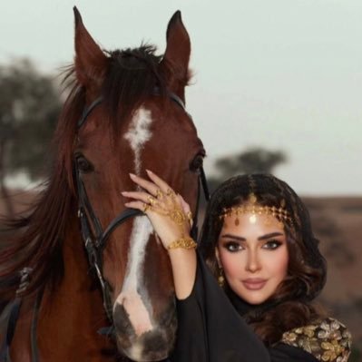 llilli6lli's profile picture. وُلِدتُ فِي الرَّبيع ، لحظة إنتِعاش الأرض .