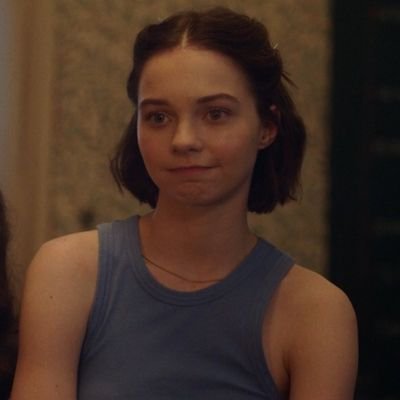 cloreicenst's profile picture. | kinda inactive on booktwt now bc my country is in shambles | Zionist dni