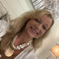 Claire Jones-Moore (@claire22002) 's Twitter Profile Photo Claire Jones-Moore (@claire22002) 's Twitter Profile Photo