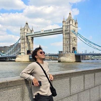 adierian_'s profile picture. Ig: adierian_

DATA-DRIVEN