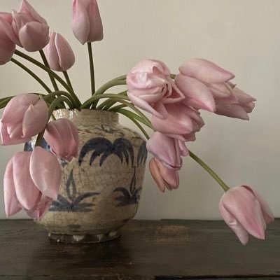 ra3_ar3's profile picture. افيض حياة ونشوة وسرور