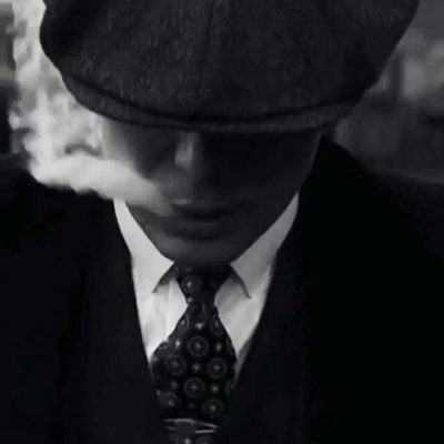 Mosesmosesx's profile picture. hayat devam ediyor 🚬 ( iyilik iyidir )✌️