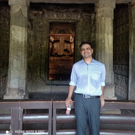 Economist at heart, navigating the world of ideas and numbers.
