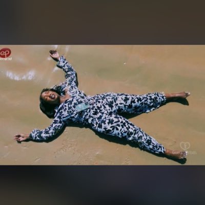 Sénégalaise 🇸🇳 Chrétienne ✝️❤️Jérémie 29:11 🙏. Une Sérère 👸/ MCP/ Vendeuse de Parfums ❤️