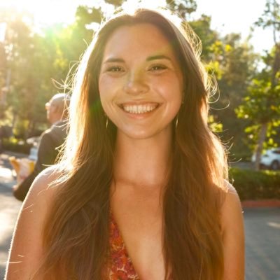 @nfl photo coordinator | @dodgers editor & photog @emersoncollege alum🏀 she/her