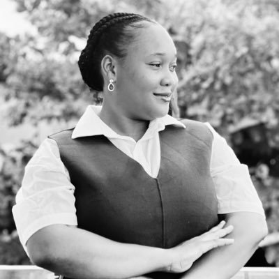 Accountant|| Computer Analyst|| Sweet & Charming|| God is the plug