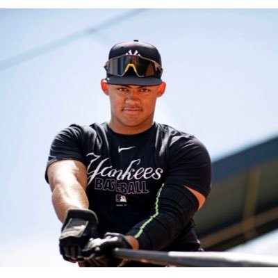 This page promotes amateur baseball prospects. DMs are open.
