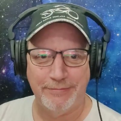 Creative voice actor oozing with talent! Pro Broadcast-quality Home Studio. Video Games, Animation, Narrations, Commercials, + More! Untie me & watch me work!