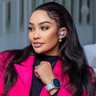 OliviaMorg40816's profile picture. 