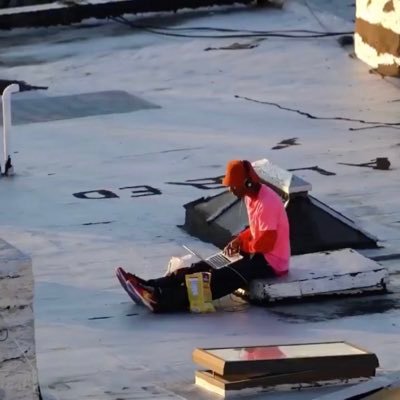 Scraolu's profile picture. #ForwardFurther 💡 3-31-15 Rest Up Bro