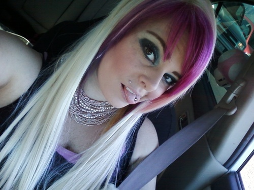 bdiamond34's profile picture. hair stylist...enough said