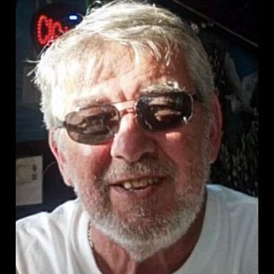 Arkansas ΚΣ ‘78, retired, AWL, Yacht Rock enjoyer, avid golfer, black lab supremacist
