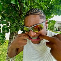 ⚡️ (@iamtraw11) 's Twitter Profile