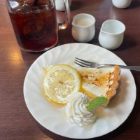 イロハ (@nihohe10) 's Twitter Profile