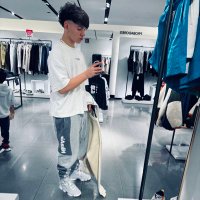 santik (@27saantii) 's Twitter Profile