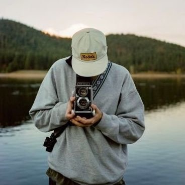 Visual Artist|Portraits|Documentary Photographer|1/1 NFT Artist. Objkt|Salvor|Exchangeart|PhotosonChain|Remx|Skurpy
