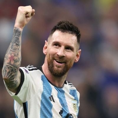 Messi 🐐 🔥 Barcelona fan account. Big ass lover. Football Banter. UFC and Boxing fan.