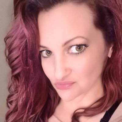 Dark+Cynical+Defiant=My☕️&🍺 ⚤💗💜💙#BiPride Fn=Fn-1+Fn-2⚛️ #FullFrontalNerdity 🥁Save A Drum, Bang A Drummer🤘#DrumLife 😏I’m A Goddamn Delight ⚠️#HoneyBadger