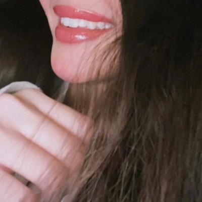 💜 جيشنا من الحب، صوته الشامي 🎶
🚨 صاحبة أول جروب دعم للفنان الشامي على تويتر
💜 مؤسسة #جيش_تويتر
🎤 دعم رسمي لـ #الشامي
@AlShamiMusic