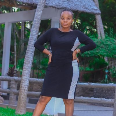 WardaZighe95585's profile picture. 