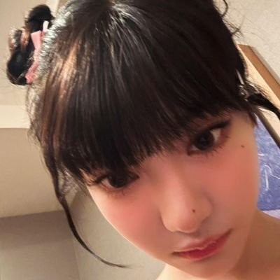 sunnnyyflo's profile picture. 