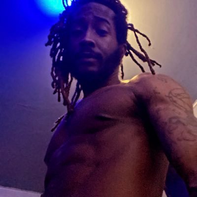 I am a Comedian and Entertainer. OLO cofounder. IG:(Jt_TheEntertainer) Trust God, Be Great, Enjoy Life.