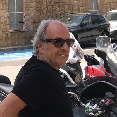 Juancarlosgesto's profile picture. Life is what happens to you while you're busy making the other plans (John Winston Lennon)