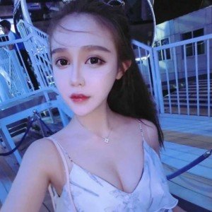 ayaka123729's profile picture. 