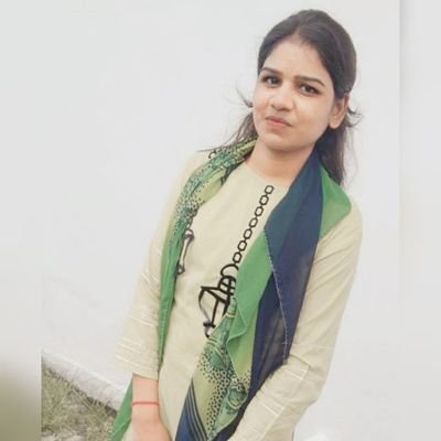 PriyaChauh42769's profile picture. 