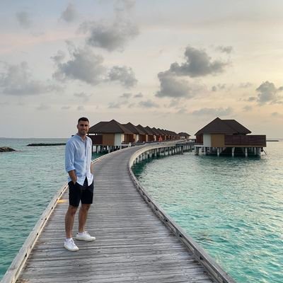epilakoutas's profile picture. ✈💻🏊🇨🇾