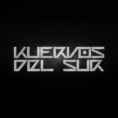 Banda chilena independiente teñida de mística y pasión. Rock alternativo con sonidos de los Andes. Mejor artista Rock y Arte de disco en Premios Pulsar 2017