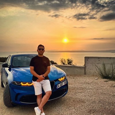 hmzblgc's profile picture. not necessary.