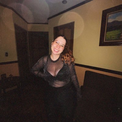 alequeentero's profile picture. (ella/she) queen - bi - virgo - Taylor Swift (The Eras Tour MetLife 27/5)