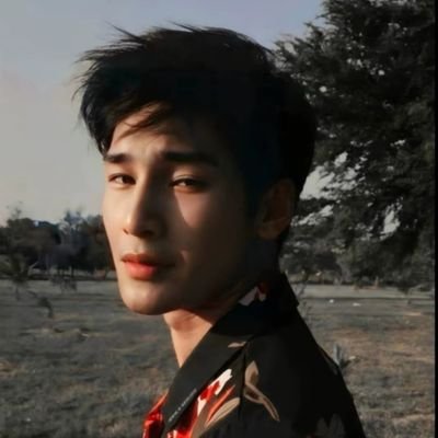 Camliia179754's profile picture. Likes drawing