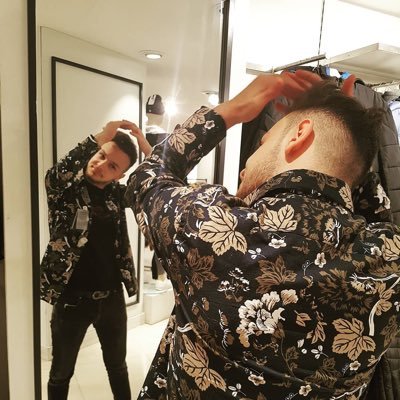 OnurileliPro's profile picture. Freelancer | ✨Designer | 🧑‍💻IT Specialist | 🚀Entrepreneur