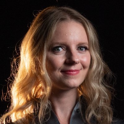 Postdoc fellow @SIAT_SFU VR & wearbles for mental health and well-being.
