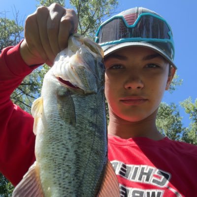 thetwonmachine's profile picture. 