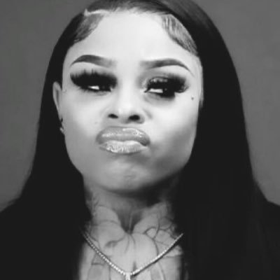 ykthatgirlsyn's profile picture. 