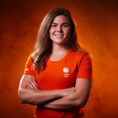 Dutch #waterpolo player @waterpolodames 🇳🇱| European Champion 2024 | World Champion 2023 🏆 l Olympian 🔜 Paris 2024🔥 | Bachelor of Laws